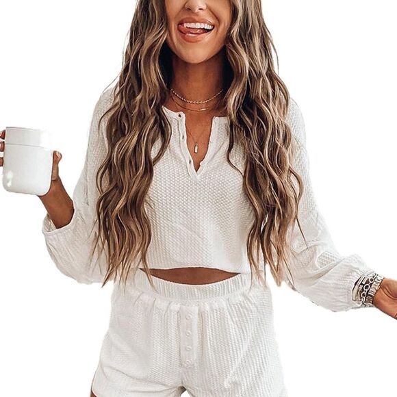 Waffle Knit lounge set shorts and long sleeve crop top - Picture 2 of 4